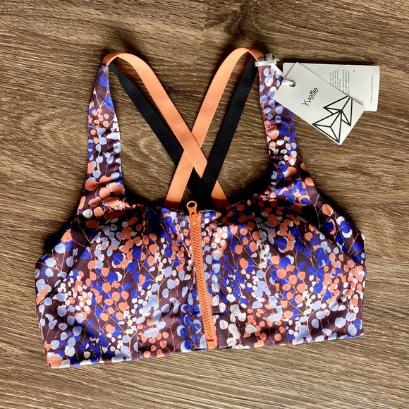 NWT YVETTE sport zippered BRA 34 A/C - Picture 5 of 8